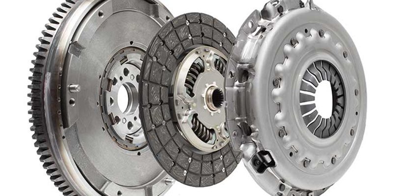 маховик двигуна