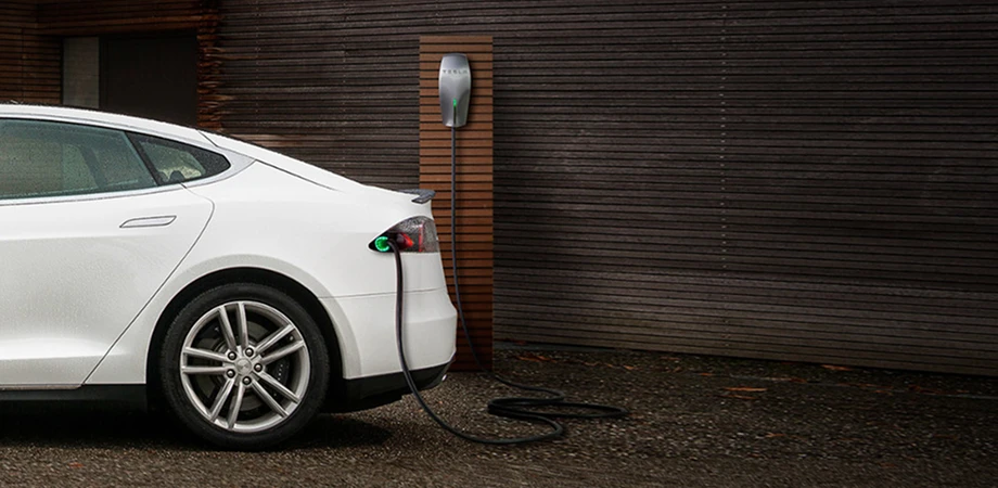 Типы разъемов и кабелей для зарядки Tesla