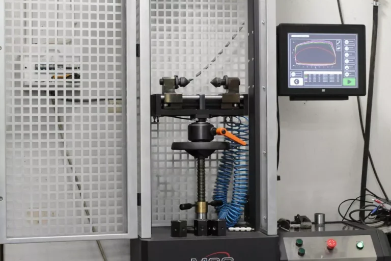 Установка амортизатора в стенд